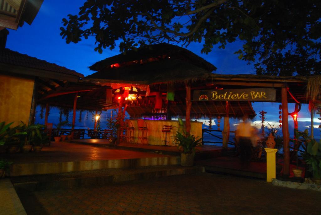 梦之队海滩度假酒店 Ko Lanta 外观 照片